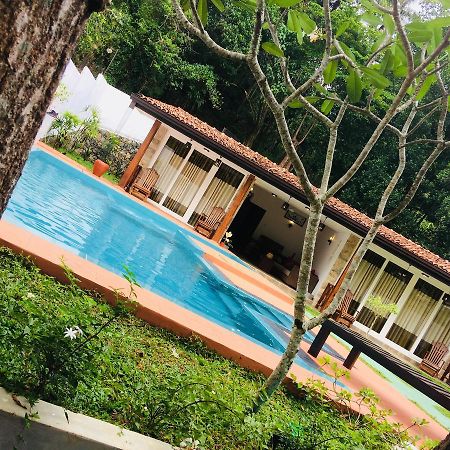 Villa Kandy Eksteriør bilde
