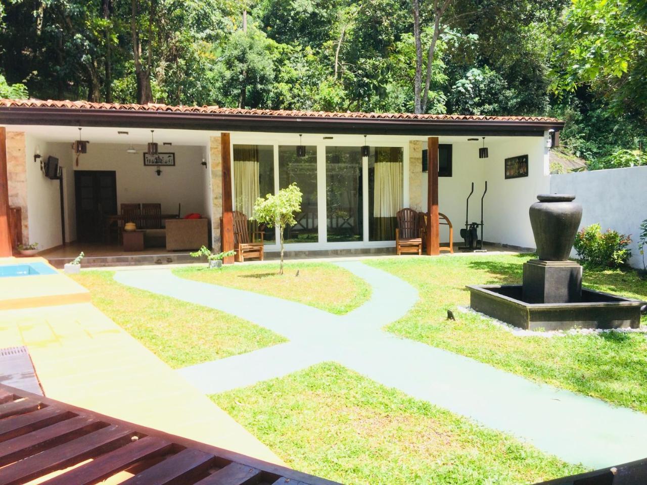 Villa Kandy Eksteriør bilde